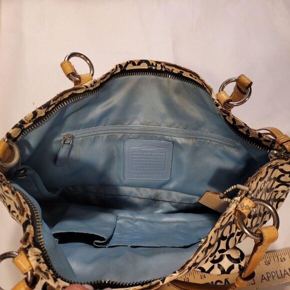 Vintage Coach handbag - Picture 3 of 6